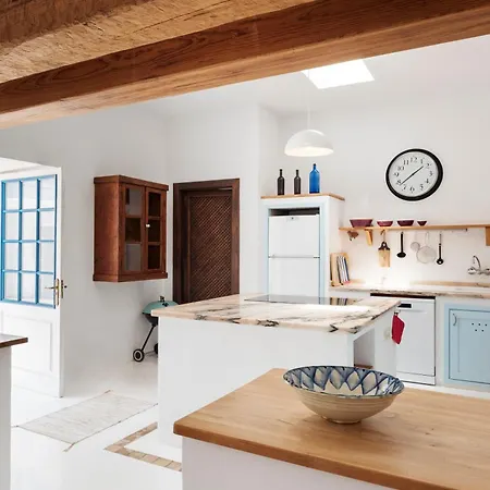Semesterbostad Casa Arboles - Lanzarote Teguise (Lanzarote)