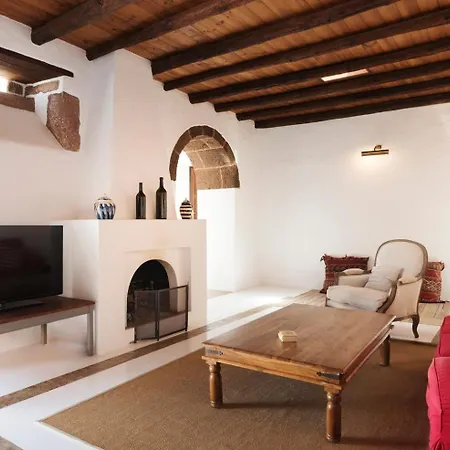 Casa árboles - Lanzarote Teguise (Lanzarote)